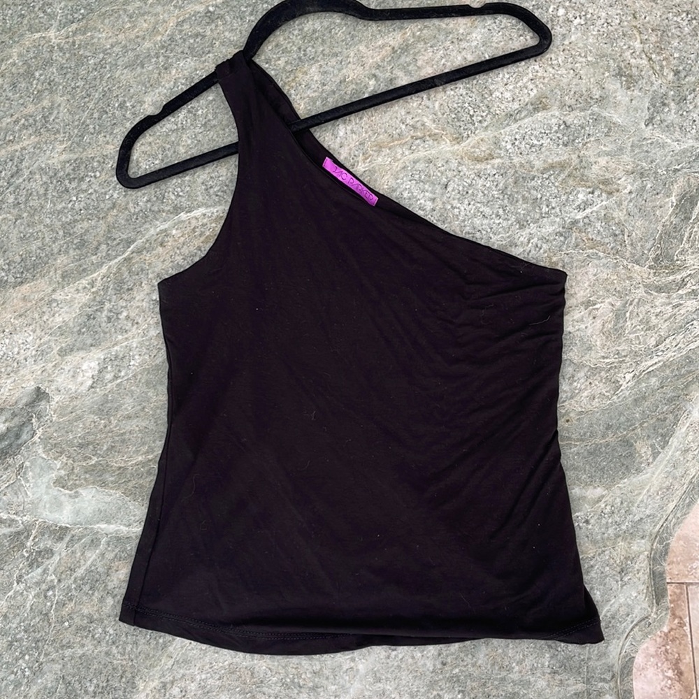 A Jac Parker one shoulder black top